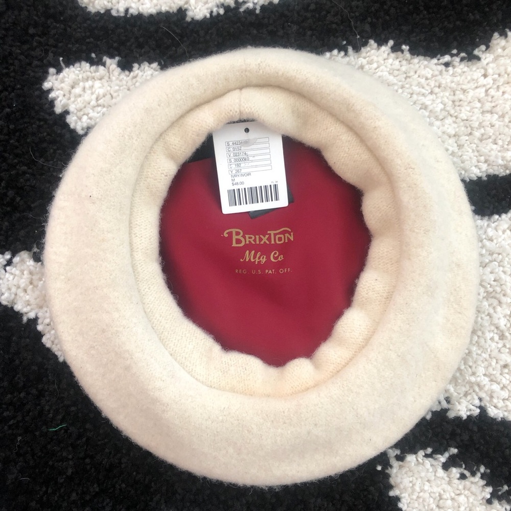 Brixton beret 🤍